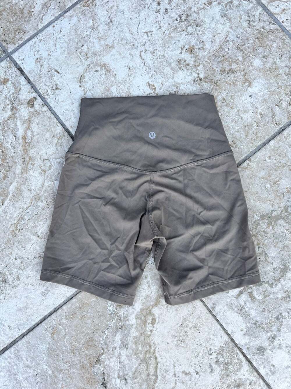 Lululemon High-Rise Shorts – Size 4 Light Brown
